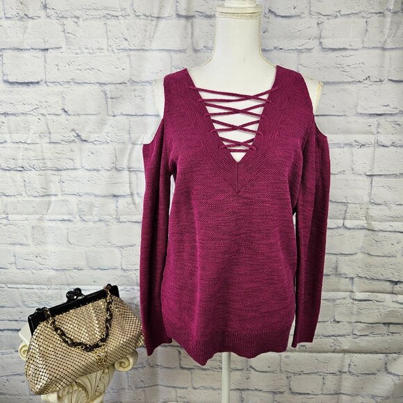 NWT Express Size XS Fuchsia Pink Cold Shoulder Laced Neckline Reversible Sweater - Picture 1 of 9